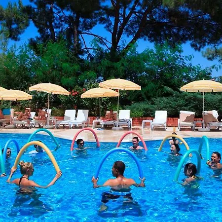 Miarosa Incekum West アブサルア