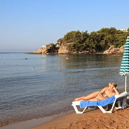 Miarosa Incekum West