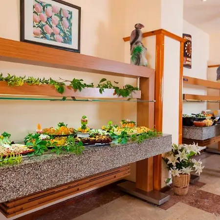 Miarosa Incekum West