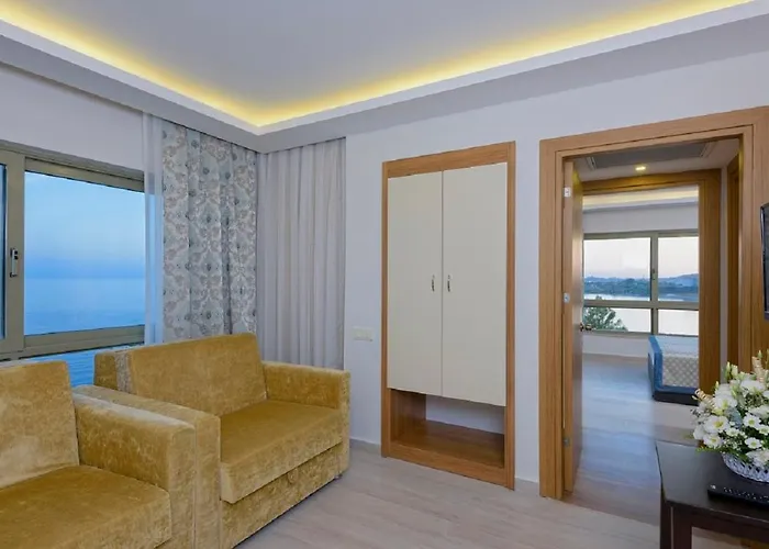 Szálloda Miarosa Incekum West 3*