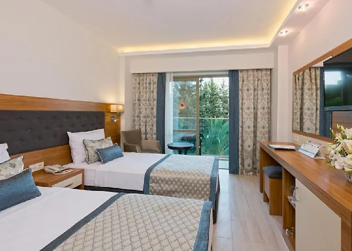 Miarosa Incekum West 3*