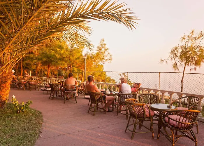 Miarosa Incekum West Szálloda