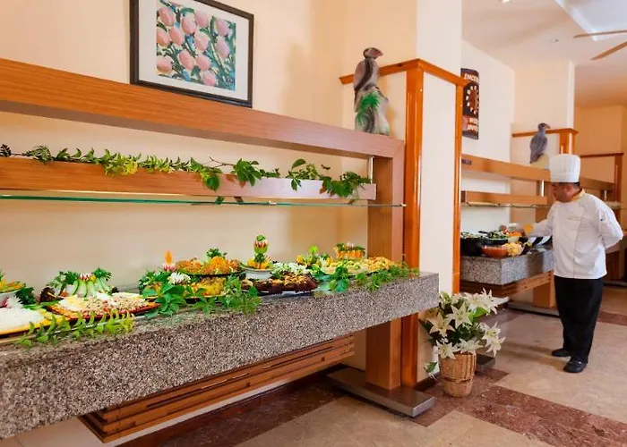 Miarosa Incekum West